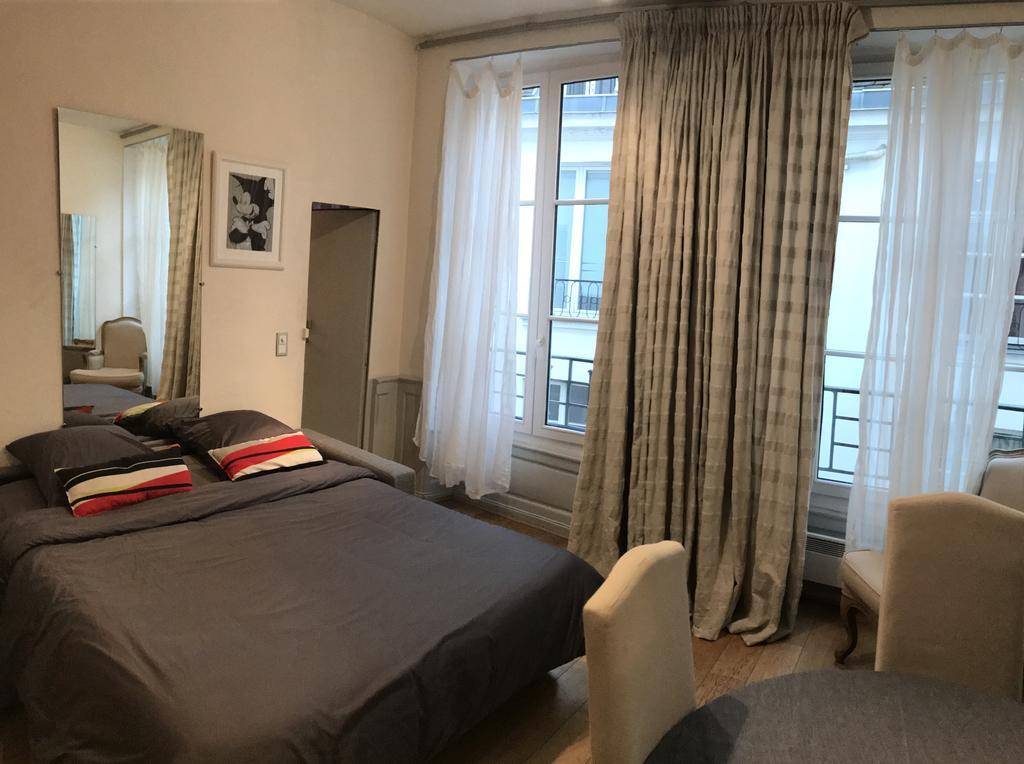 פריז Atypique Apartment - Saint-Germain Des Pres מראה חיצוני תמונה